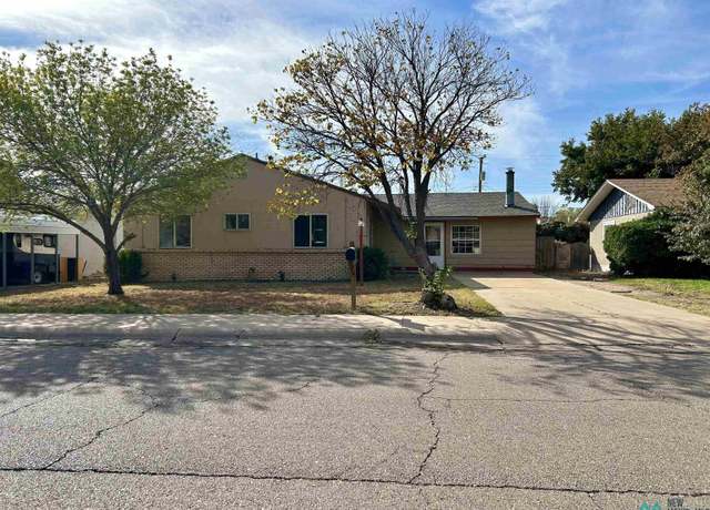 Property at 1603 W Sears Ave, Artesia, NM 88210, 4 beds, 2 baths