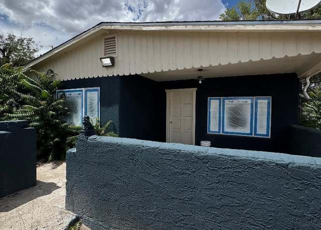 Property at 411 E Maloney Ave, Gallup, NM 87301, 3 beds, 1 bath