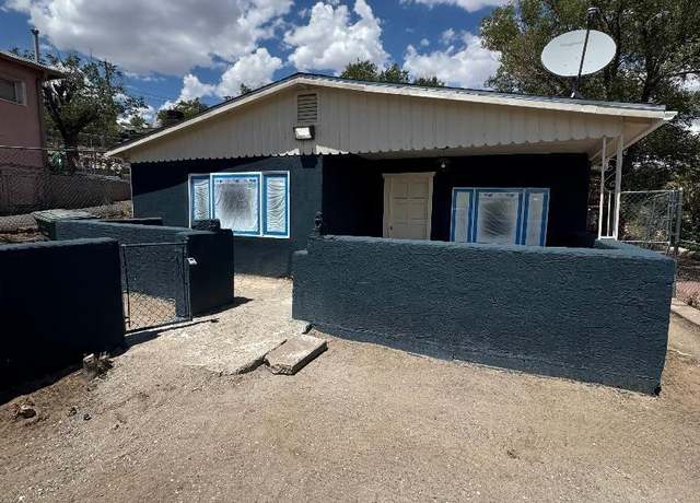 Property at 411 E Maloney Ave, Gallup, NM 87301, 3 beds, 1 bath