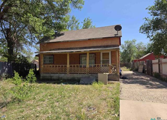 Property at 502 E 4th St, Roswell, NM 88201, 2 beds, 1 bath