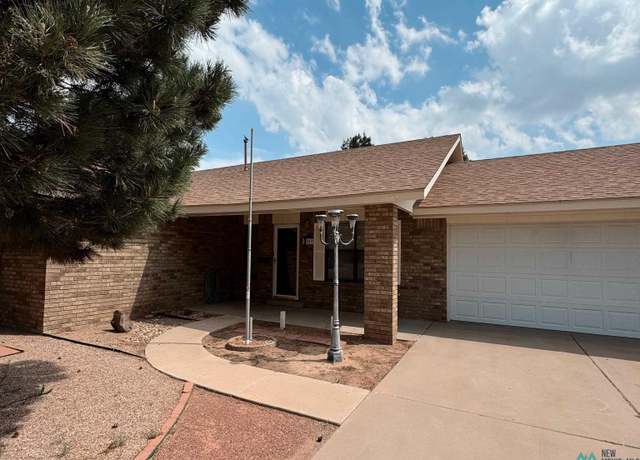 Property at 3809 Don January Ave, Clovis, NM 88101, 3 beds, 2 baths