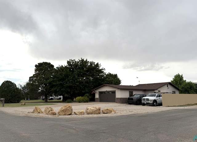 Property at 1002 Painted Pony Ln, Artesia, NM 88210, 3 beds, 3 baths