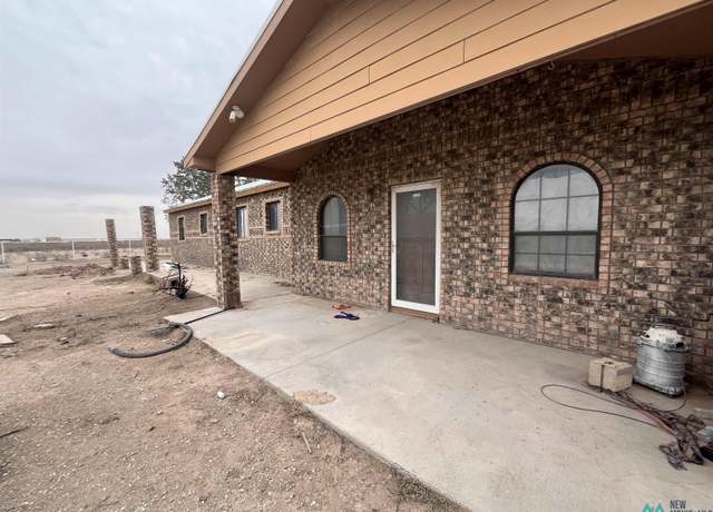 Property at 1117 Salazar Rd, Carlsbad, NM 88220, 3 beds, 2 baths