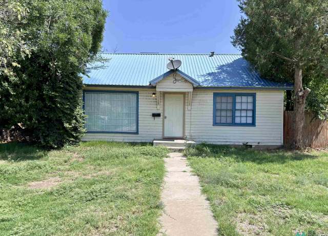 Property at 306 E Church St, Carlsbad, NM 88220, 2 beds, 1 bath