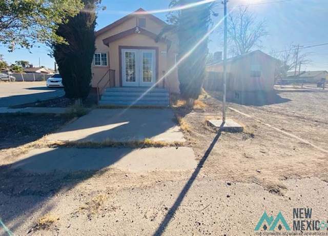 Property at 608 & 2322 Center Iris Ave, Carlsbad, NM 88220, 2 beds, 3 baths