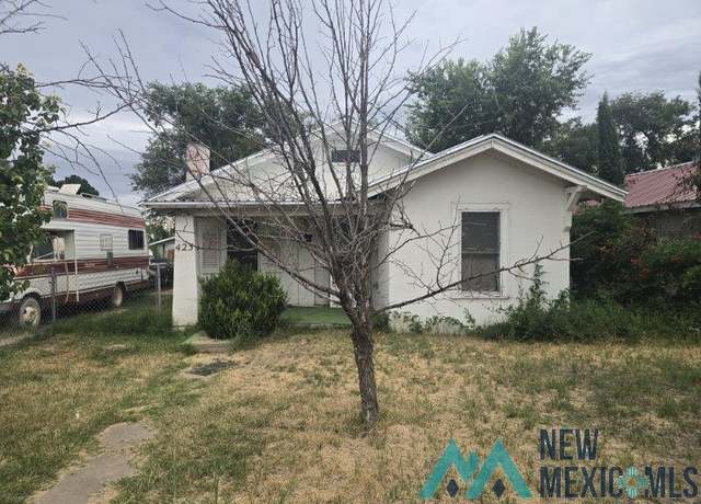 Property at 423 E 5th St, Roswell, NM 88203, 2 beds, 1 bath