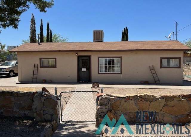 Property at 204 Coleman St, Truth Or Consequences, NM 87901, 1 bed, 1 bath
