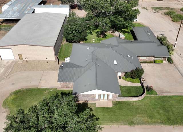 Property at 1807 Don Lewis Rd, Artesia, NM 88210, 4 beds, 4 baths