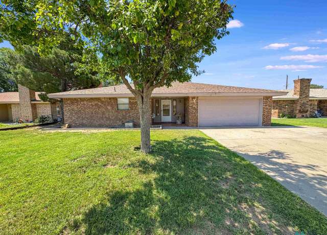 Property at 509 E Aspen St, Hobbs, NM 88240, 3 beds, 2 baths