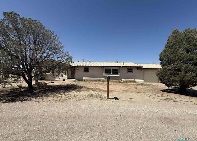 Property at 910 W Fairgounds Rd, Artesia, NM 88210, 3 beds, 2 baths