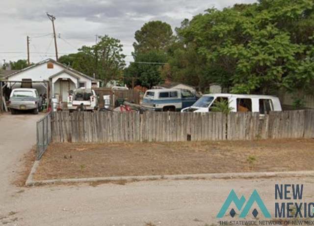 Property at 605 N First St, Carlsbad, NM 88220, 1 bed, 1 bath