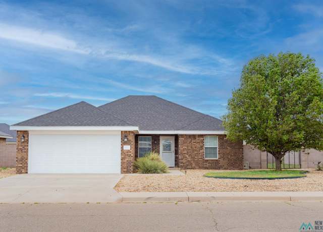 Property at 313 Carmel Dr, Clovis, NM 88101, 3 beds, 2 baths