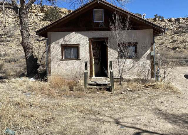 Property at 702 N Mission St, Gallup, NM 87301, 1 bed, 1 bath