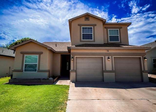 Property at 1837 Hays Dr, Carlsbad, NM 88220, 3 beds, 2.5 baths