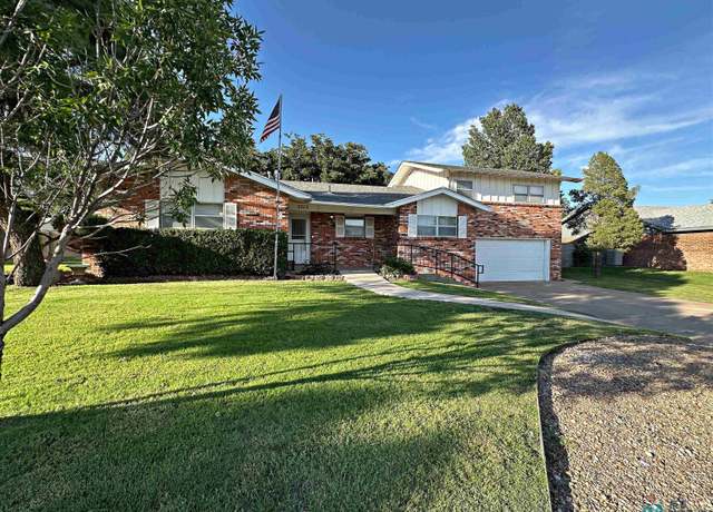 Property at 2713 Riverside Dr, Roswell, NM 88201, 4 beds, 3 baths
