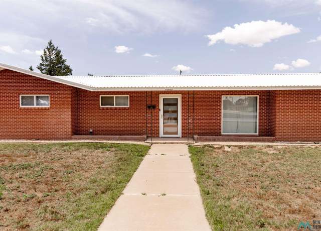 Property at 1300 S Main Ave, Portales, NM 88130, 3 beds, 2 baths