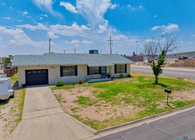 Property at 2425 Avenue A, Carlsbad, NM 88220, 3 beds, 2 baths