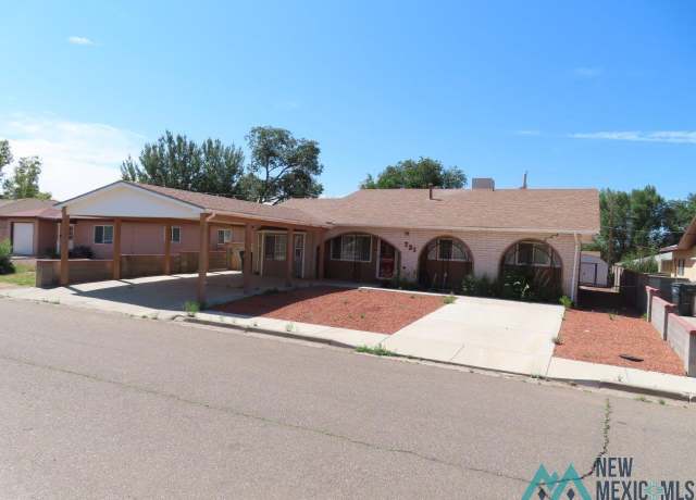 Property at 721 Elko Ave, Grants, NM 87020, 3 beds, 2 baths