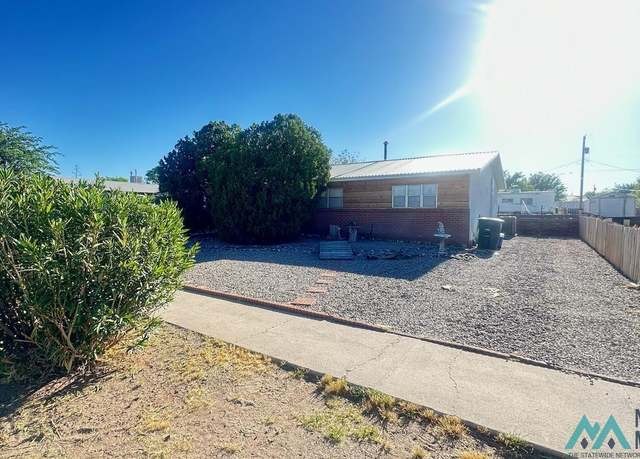 Property at 908 Poplar St, Truth Or Consequences, NM 87901, 3 beds, 2 baths