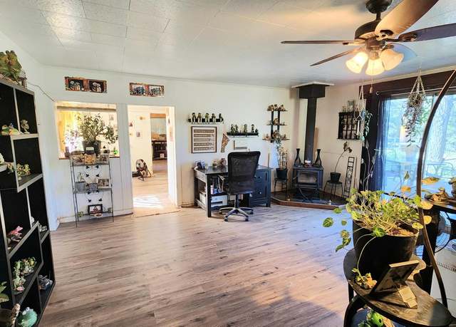 Property at 25 Cousins Rd, Vanderwagen, NM 87301, 3 beds, 2 baths