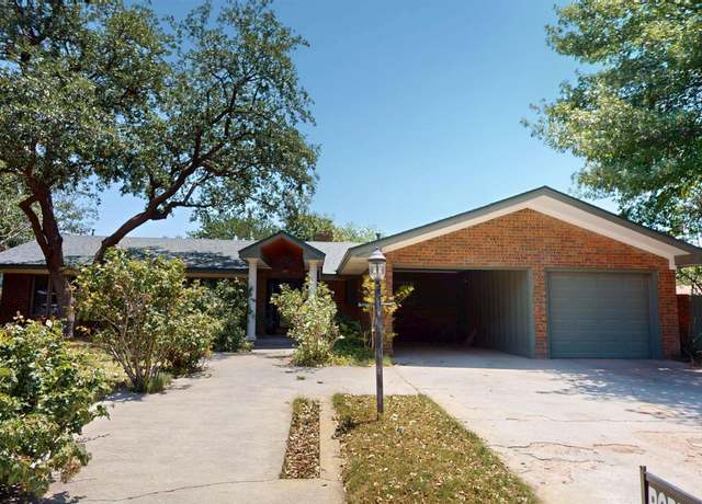 Property at 1808 N Fowler St, Hobbs, NM 88240, 3 beds, 2 baths