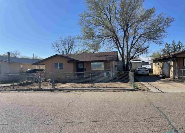 Property at 908 E Elbe Ave, Portales, NM 88130, 3 beds, 2 baths