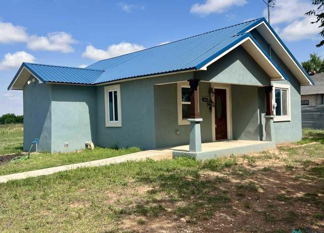 Property at 348 S Roosevelt Road R 1/2 Rd, Portales, NM 88130, 2 beds, 1 bath