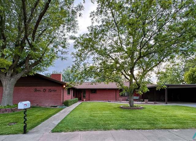 Property at 509 Carter Dr, Roswell, NM 88203, 5 beds, 3.5 baths