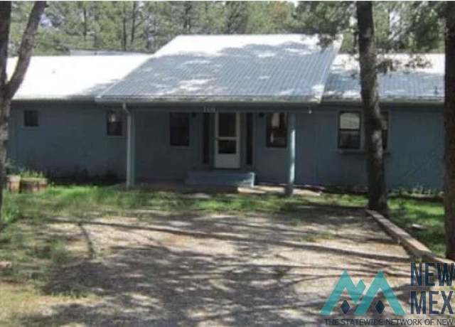 Property at 118 Cedar Pl, Ruidoso, NM 88345, 5 beds, 2 baths