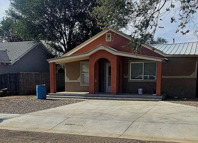 Property at 1012 Ross St, Clovis, NM 88101, 3 beds, 2 baths