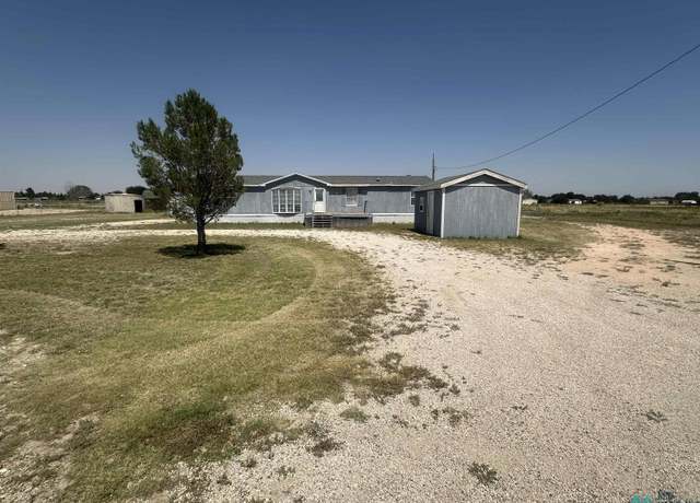 Property at 6116 S Bronco Dr, Hobbs, NM 88240, 3 beds, 2 baths