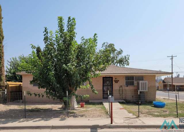 Property at 1002 N 4th St, Artesia, NM 88210, 4 beds, 3 baths