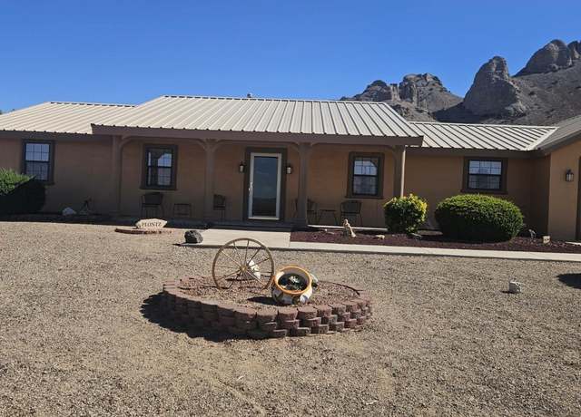 Property at 8480 Tamarack Rd Rd SE, Deming, NM 88030, 3 beds, 2 baths