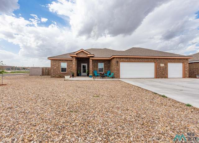 Property at 220 Nonpareil Ln, Clovis, NM 88101, 4 beds, 2 baths