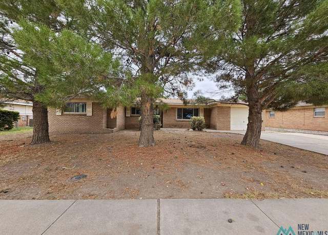 Property at 905 Avenida Manana, Roswell, NM 88203, 4 beds, 2 baths