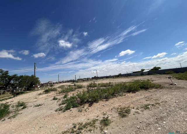 Property at 1534 Picacho Rd, Carlsbad, NM 88220