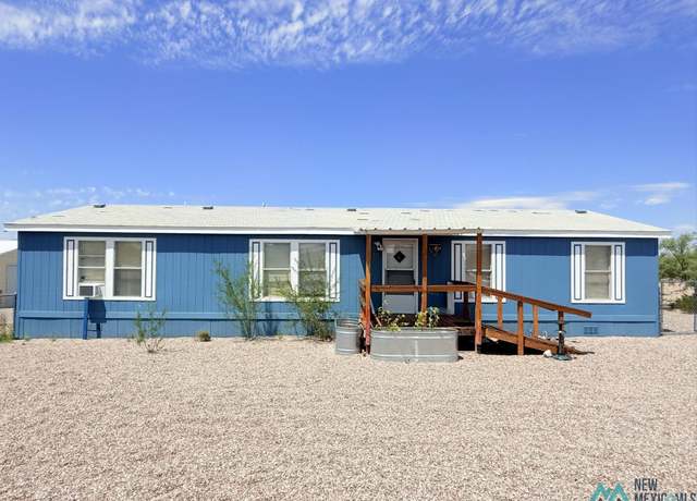 Property at 228 Caballo Ave, Elephant Butte, NM 87935, 3 beds, 2 baths