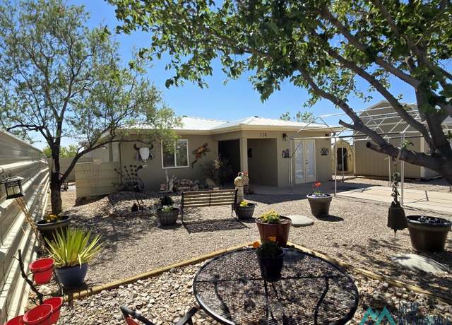 Property at 114 Canadian St, Elephant Butte, NM 87935, 3 beds, 2 baths