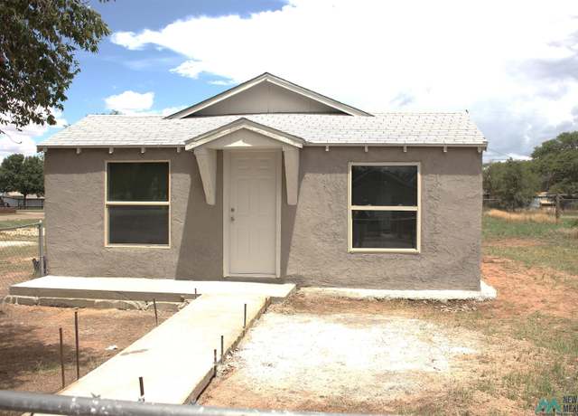 Property at 1120 N J Ave, Portales, NM 88130, 3 beds, 1 bath