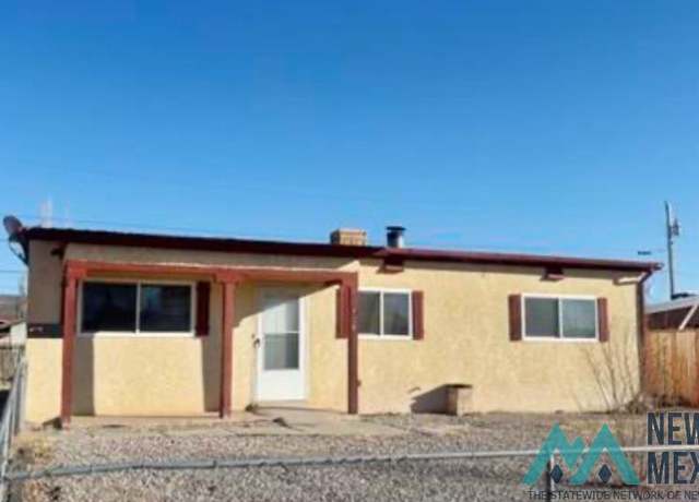 Property at 424 Aspen St, Grants, NM 87020, 3 beds, 1 bath