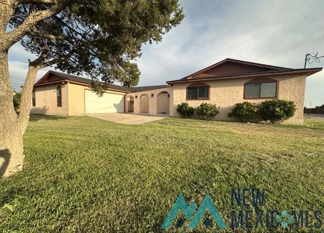 Property at 141 E Jackson Rd, Artesia, NM 88210, 3 beds, 2 baths