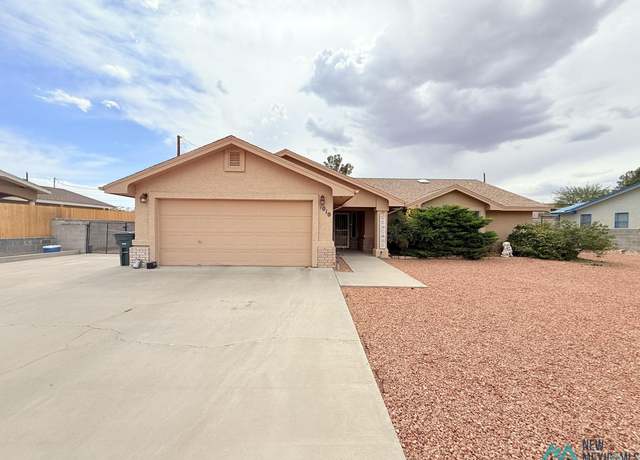 Property at 1010 Locust St, Truth Or Consequences, NM 87901, 3 beds, 2 baths