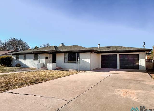 Property at 1307 W Third St, Roswell, NM 88201, 4 beds, 2 baths