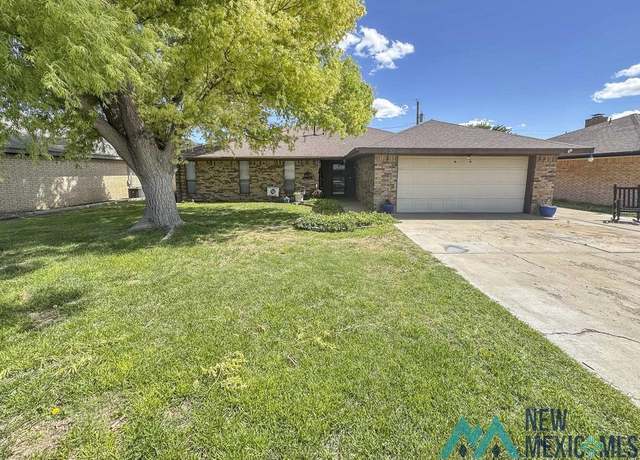 Property at 1027 W Pueblo Ave, Hobbs, NM 88240, 3 beds, 2 baths