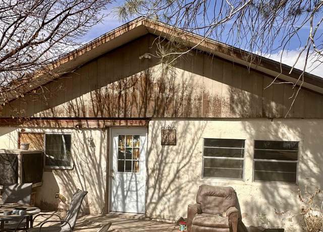 Property at 208 W Gage Ave, Artesia, NM 88210, 4 beds, 2 baths