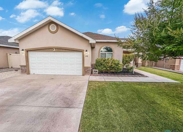 Property at 26 N Acoma Ct, Hobbs, NM 88240, 4 beds, 2 baths