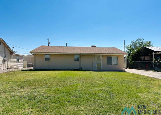 Property at 1511 S Poplar Ave, Roswell, NM 88203, 3 beds, 2 baths