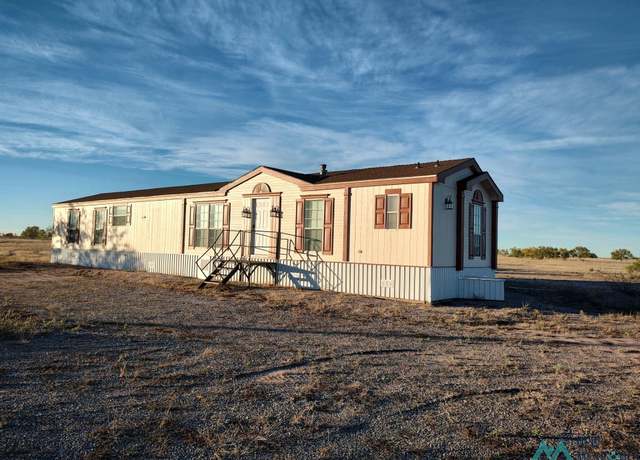 Property at 277 E Cheyenne Rd, Dexter, NM 88230, 3 beds, 2 baths