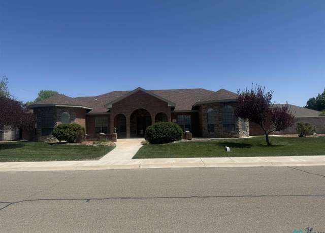 Property at 61 N Sky Loop, Roswell, NM 88201, 5 beds, 3 baths