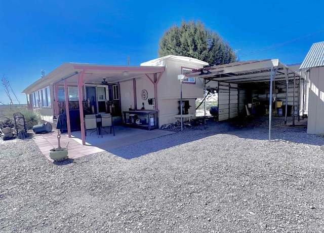 Property at 81 Lost Rd, Elephant Butte, NM 87935, 2 beds, 1.5 baths
